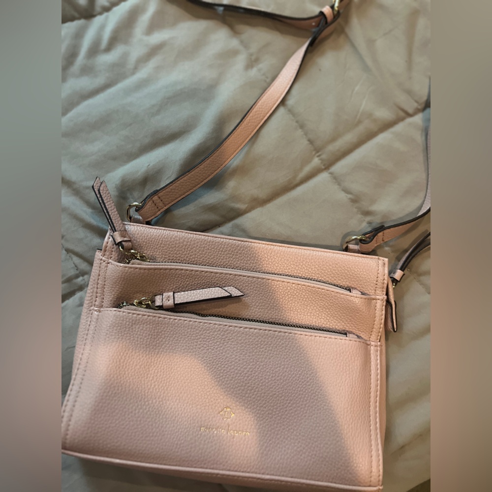 Pink Crossbody Bag Nanette Lopez Brand Hardly used but has no tags.